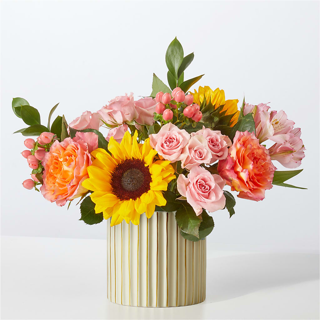 Sun's Out Bouquet – Luxesse Roses, Herriman UT