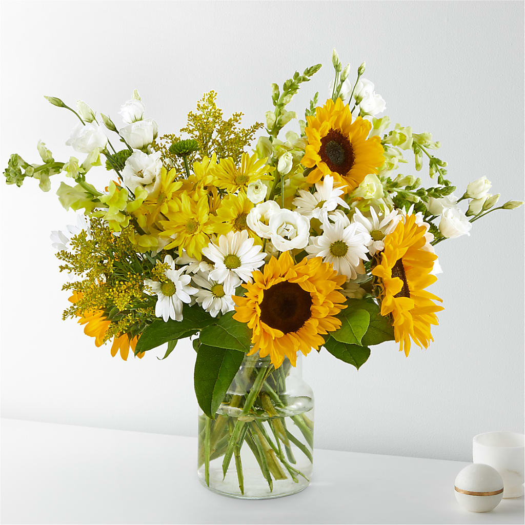 Hello Sunshine Bouquet – Luxesse Roses, Herriman UT