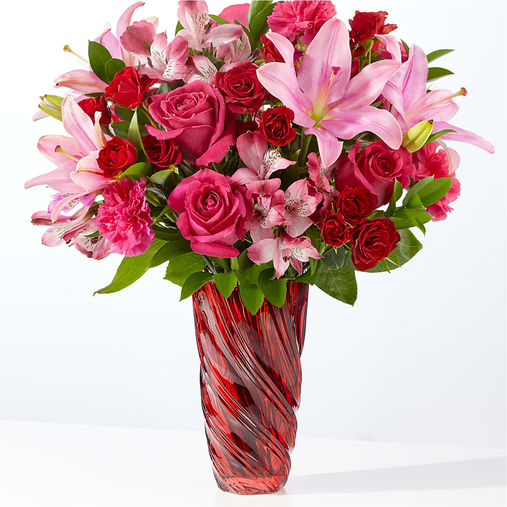 In Love Bouquet with Luxe Swirl Vase – Luxesse Roses, Herriman UT