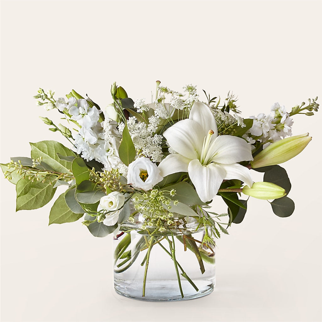 Alluring Elegance Bouquet – Luxesse Roses, Herriman UT