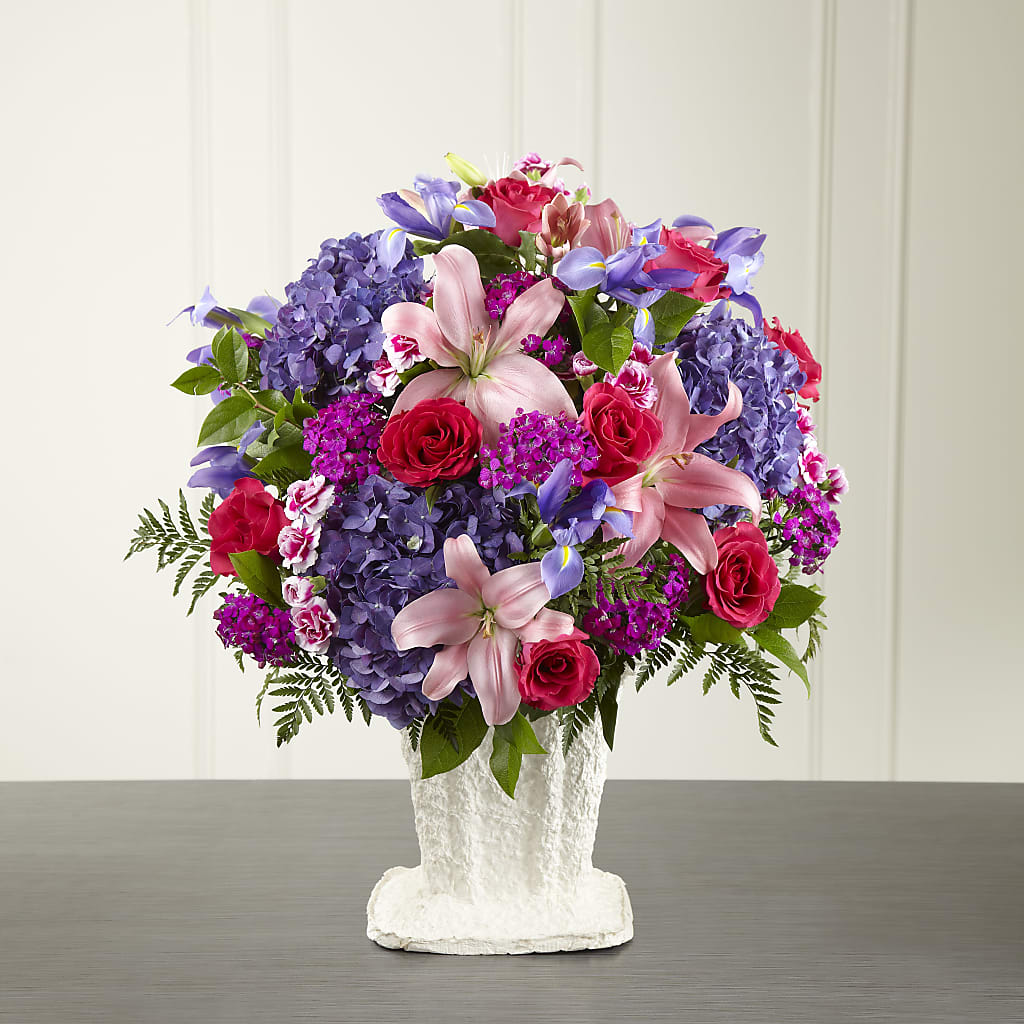 We Fondly Remember Arrangement – Luxesse Roses, Herriman UT