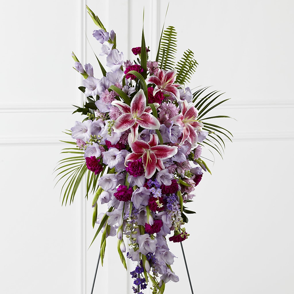 Tender Touch Standing Spray – Luxesse Roses, Herriman UT