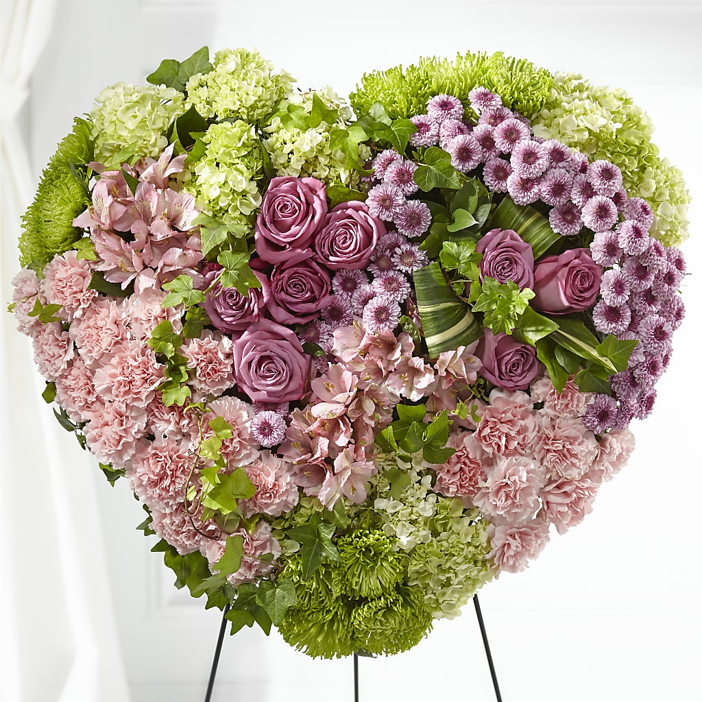 Heartwarming Standing Heart – Luxesse Roses, Herriman UT