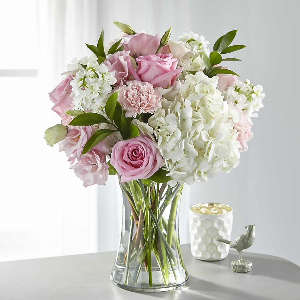 Guiding Grace Bouquet – Luxesse Roses, Herriman UT