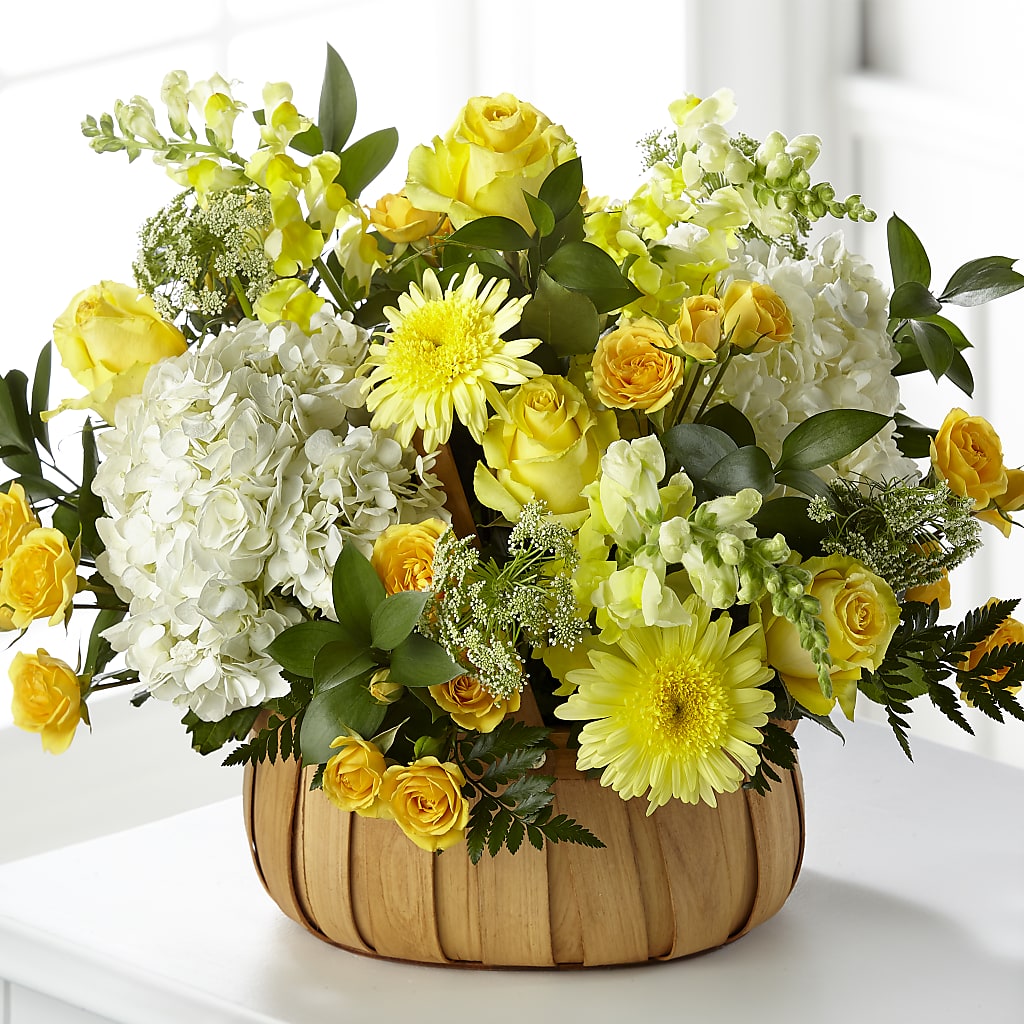 Rustic Remembrance Basket – Luxesse Roses, Herriman UT