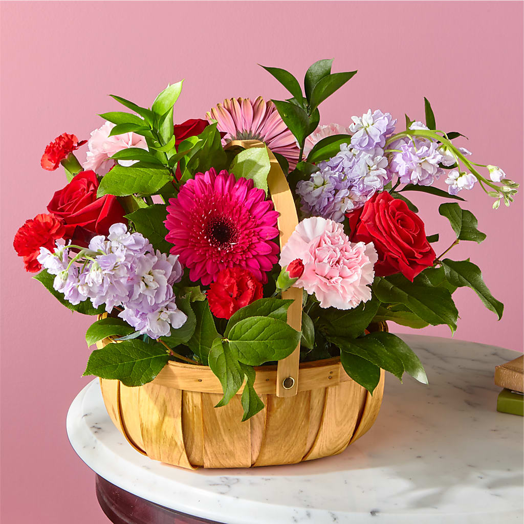 Pink Picnic Basket – Luxesse Roses, Herriman UT