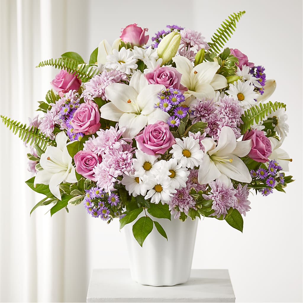 Warmest Thoughts Tabletop Basket – Luxesse Roses, Herriman UT