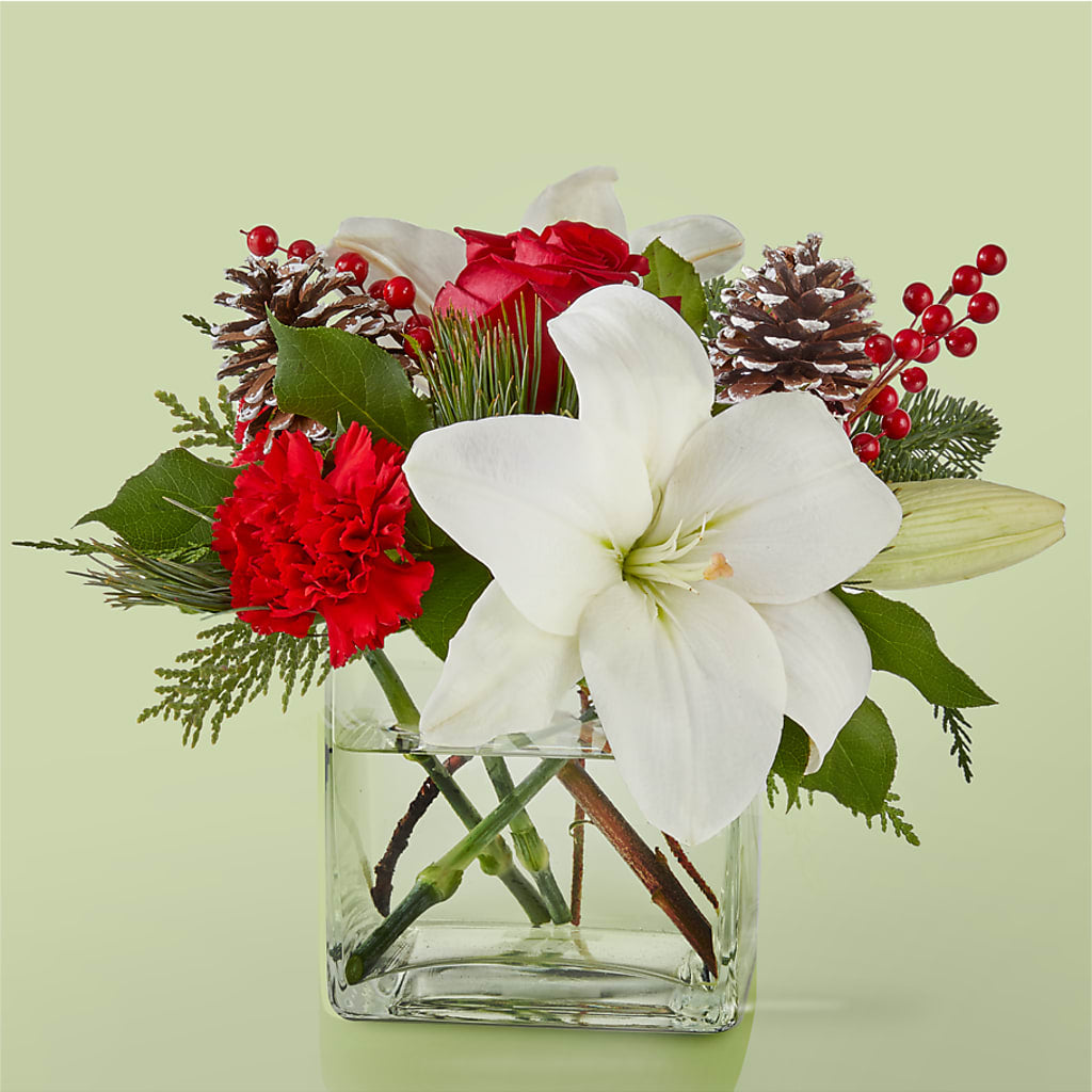 Glistening Icicles Bouquet – Luxesse Roses, Herriman UT