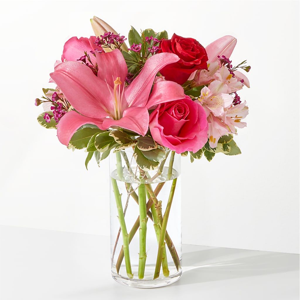 Lucky in Love Bouquet – Luxesse Roses, Herriman UT
