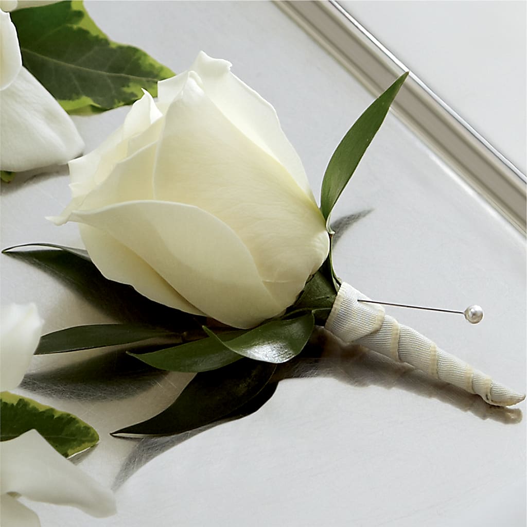 White Rose Boutonniere – Luxesse Roses, Herriman UT