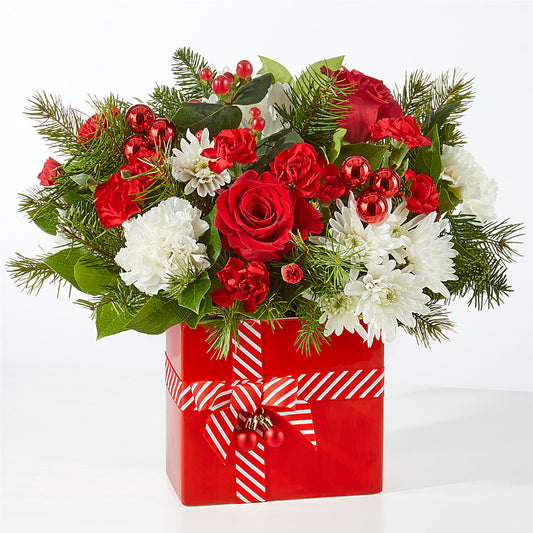 Presents Under the Tree Bouquet –  Luxesse Roses, Herriman UT
