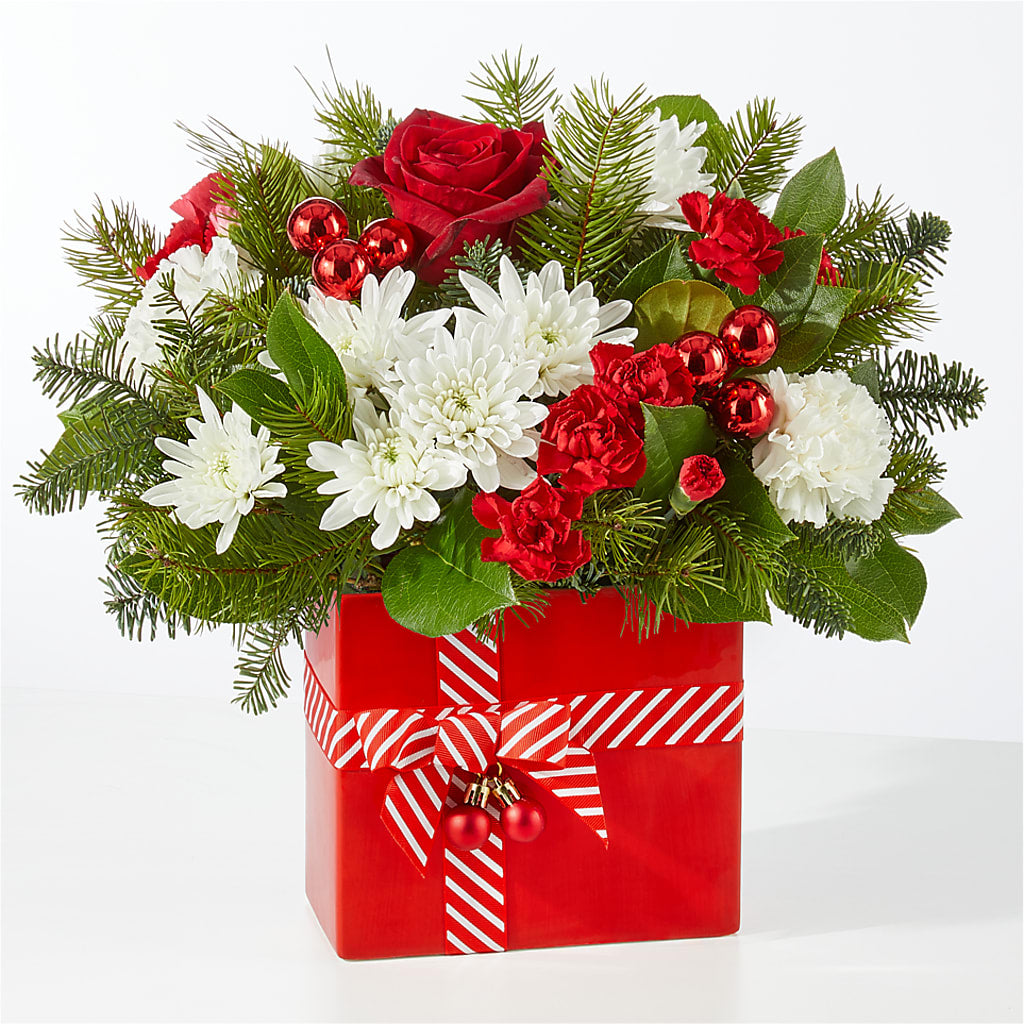 Presents Under the Tree Bouquet –  Luxesse Roses, Herriman UT