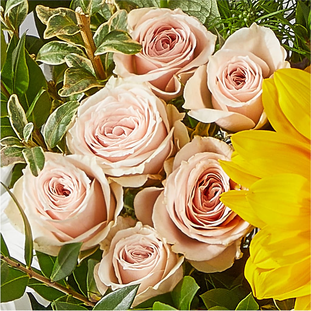 The Good Life Bouquet –  Luxesse Roses, Herriman UT