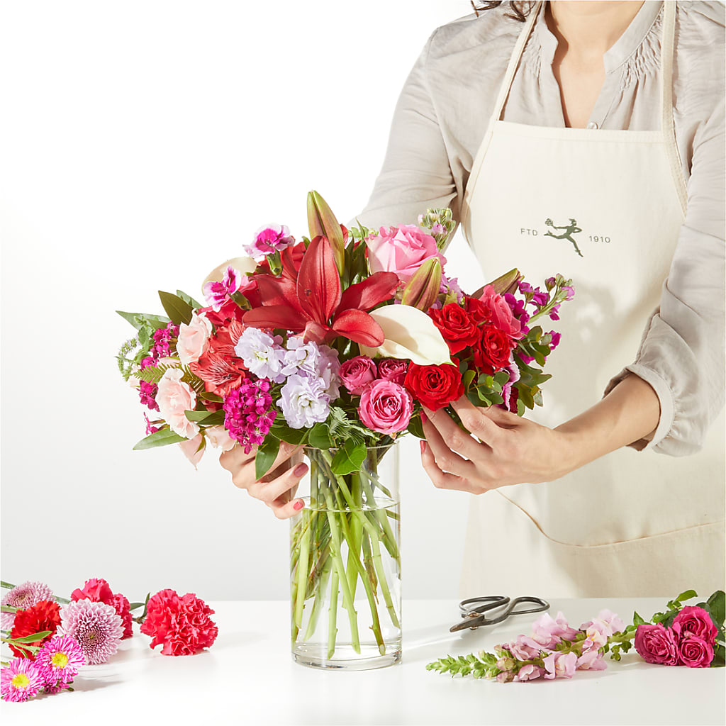 Swooning Over You - A Luxury Florist Original –  Luxesse Roses, Herriman UT