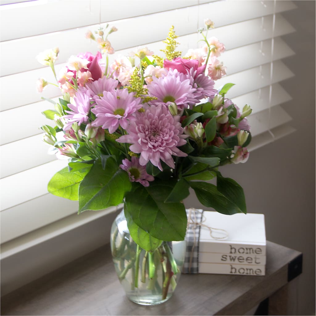 Pastel Tradition - A Florist Original –  Luxesse Roses, Herriman UT