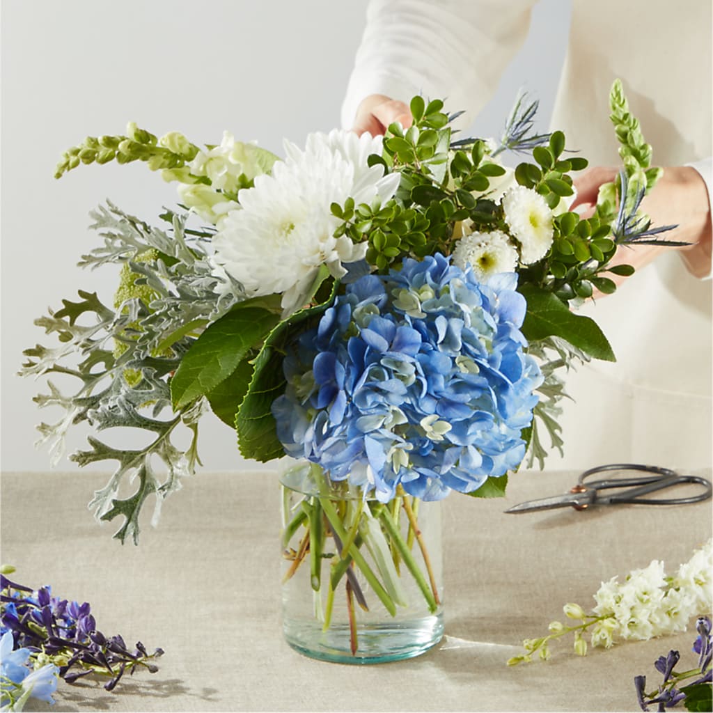 Festival of Lights – A Florist Original –  Luxesse Roses, Herriman UT