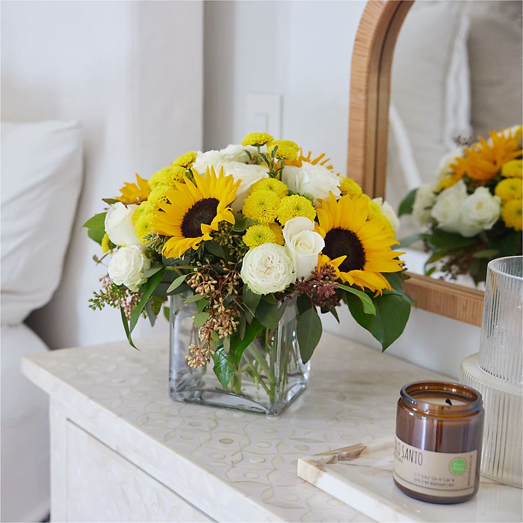 Luminous Morning Bouquet –  Luxesse Roses, Herriman UT