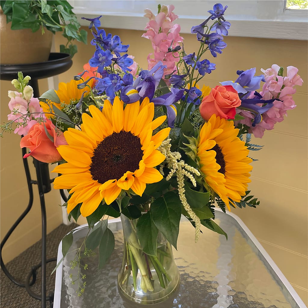 Rays of Life Bouquet –  Luxesse Roses, Herriman UT