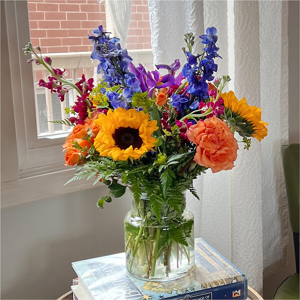 Rays of Life Bouquet –  Luxesse Roses, Herriman UT