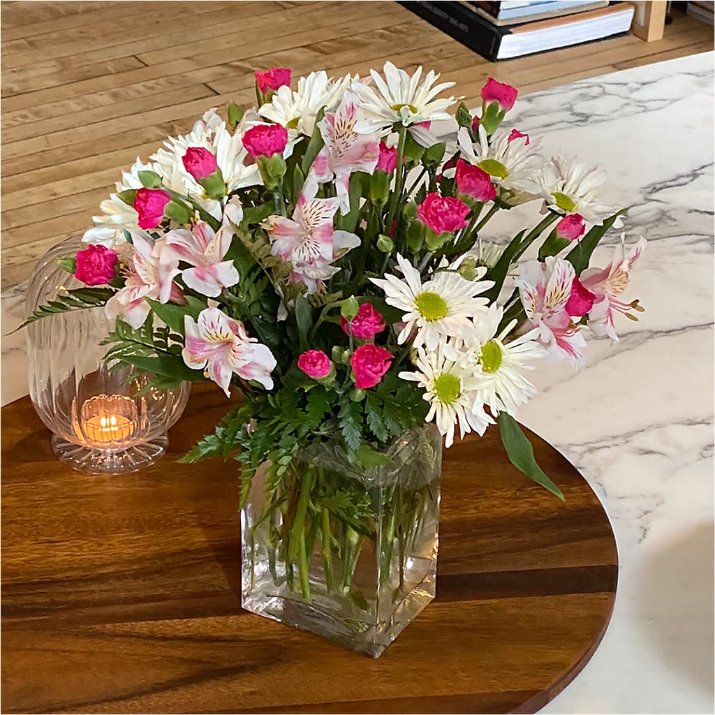 Sweet Surprises® Bouquet –  Luxesse Roses, Herriman UT