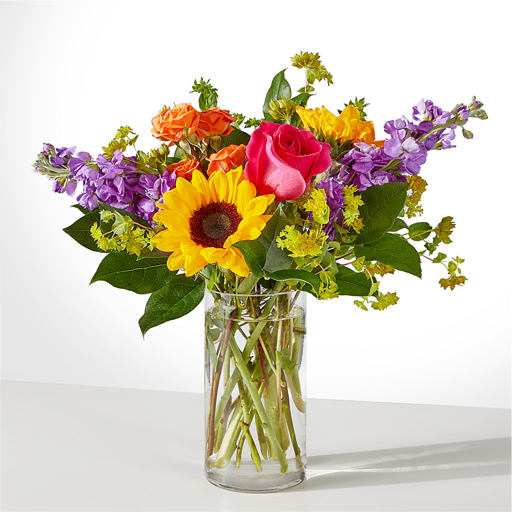 Vibrant Greetings Bouquet –  Luxesse Roses, Herriman UT