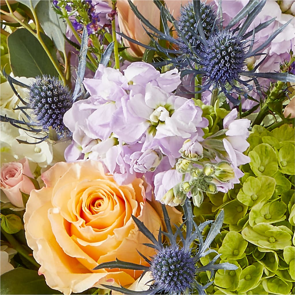 Porch Swing Bouquet –  Luxesse Roses, Herriman UT