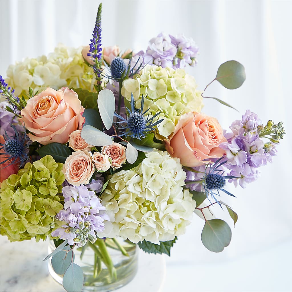 Porch Swing Bouquet –  Luxesse Roses, Herriman UT