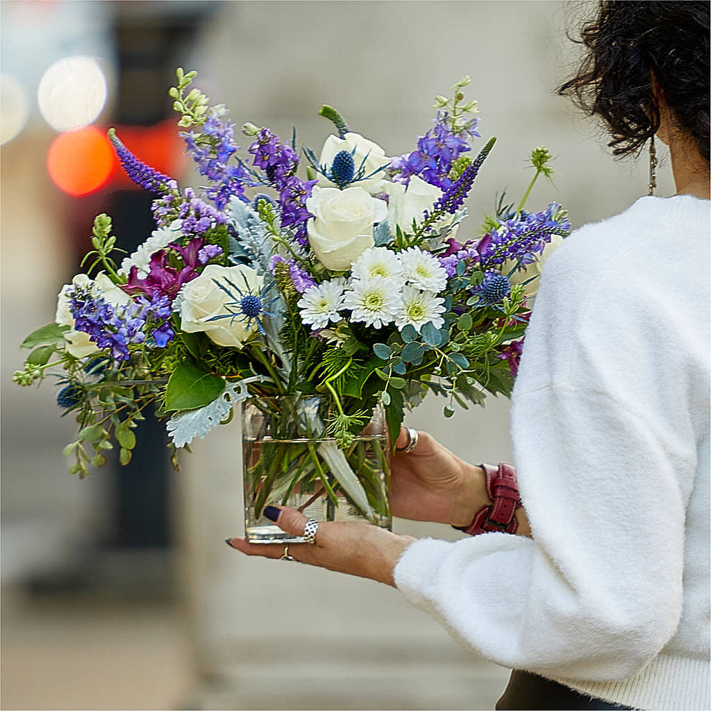 Shooting Star Bouquet –  Luxesse Roses, Herriman UT