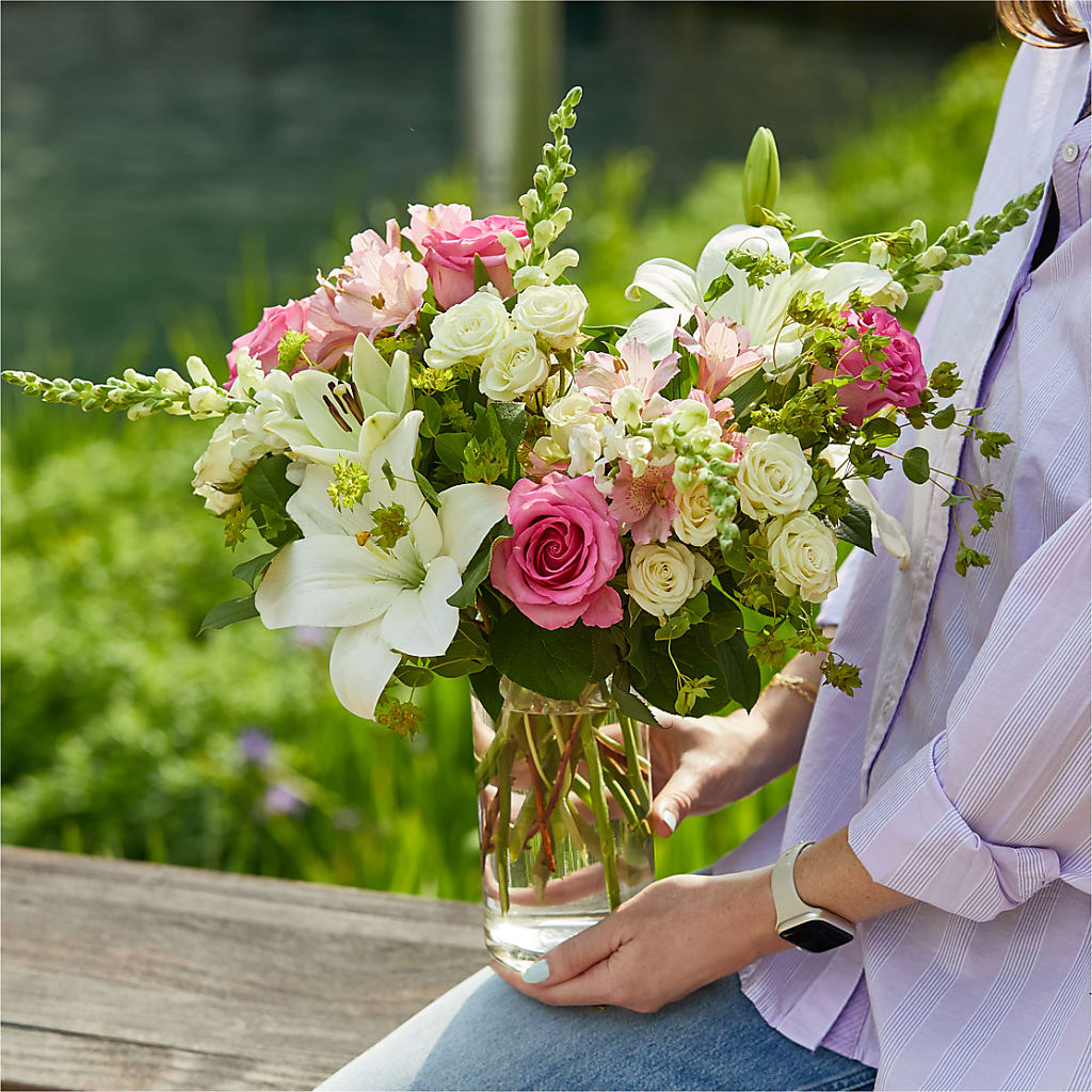 Fondly Bouquet –  Luxesse Roses, Herriman UT