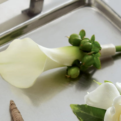 White Calla Boutonniere –  Luxesse Roses, Herriman UT